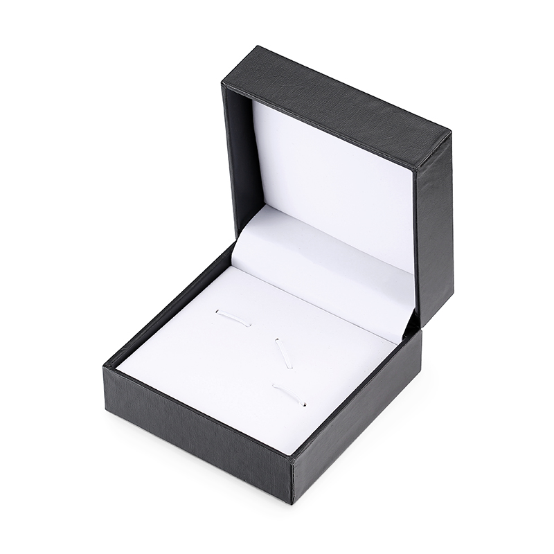DY A set of high-quality ename - Cufflink Box Set recension och pris