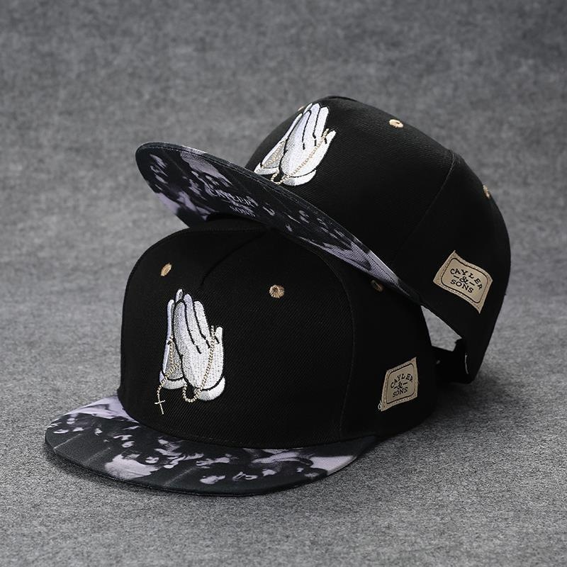 New Hot Sales Embroidered Base - Men'S Accessories On Sale recension och pris