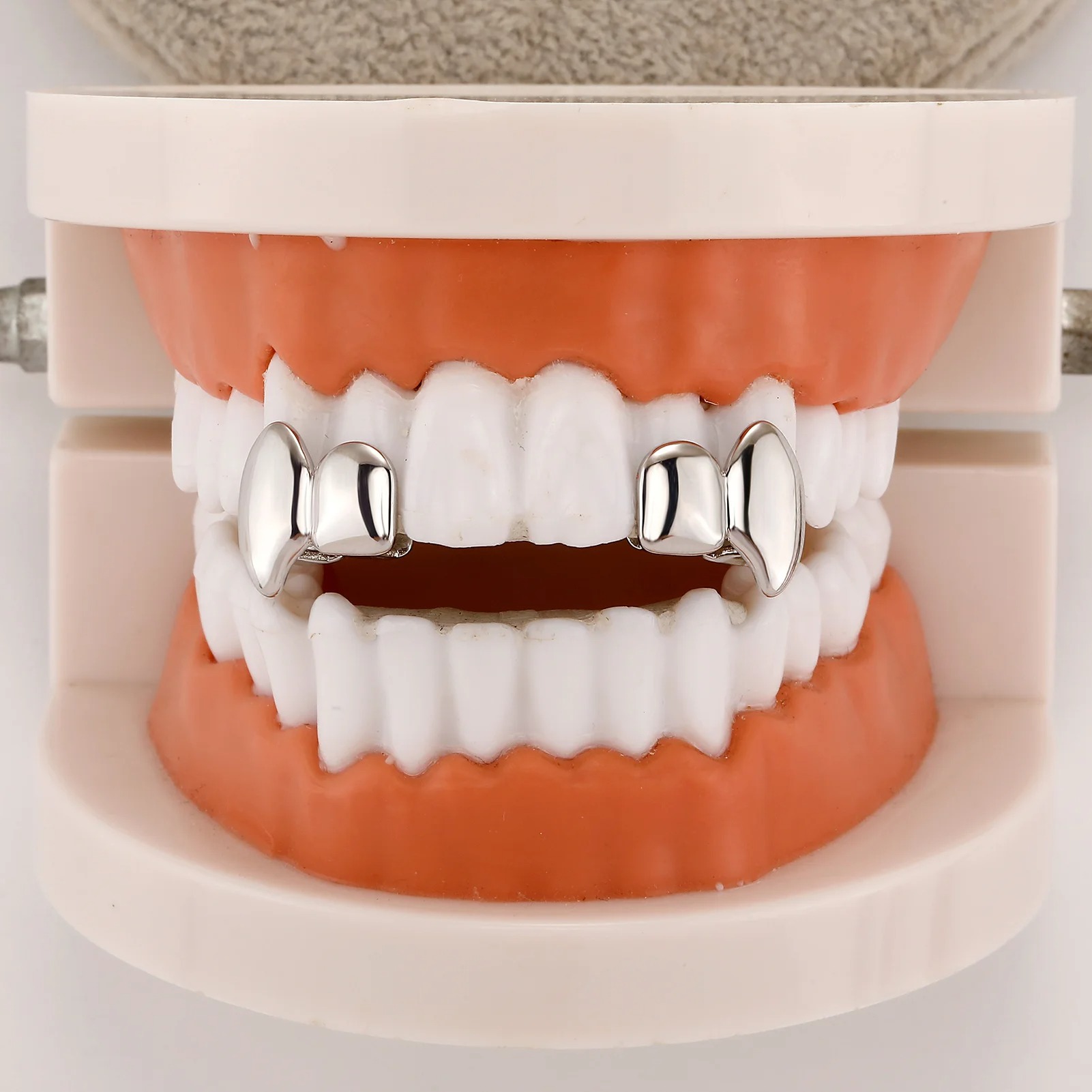 2PCS Vampire DIY Double Fangs  - Men'S Vampire Accessories recension och pris